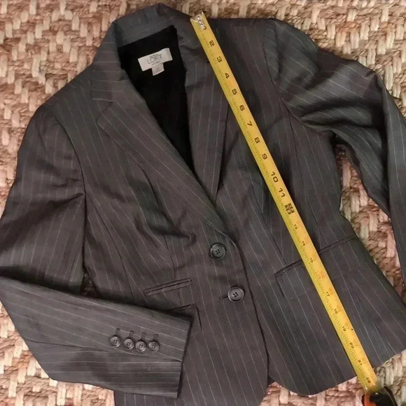 Ann Taylor LOFT Grey Pinstripe Blazer - Picture 6 of 6
